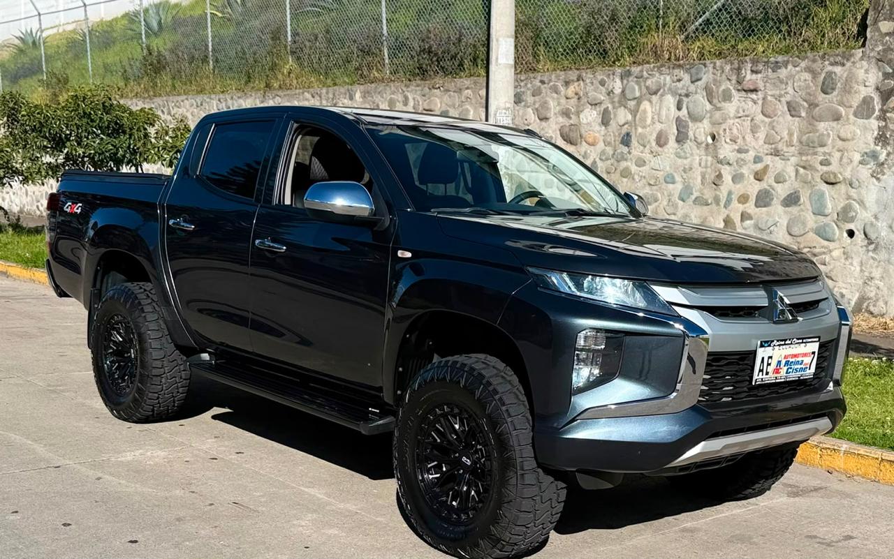 Mitsubishi L200 - Vista 3